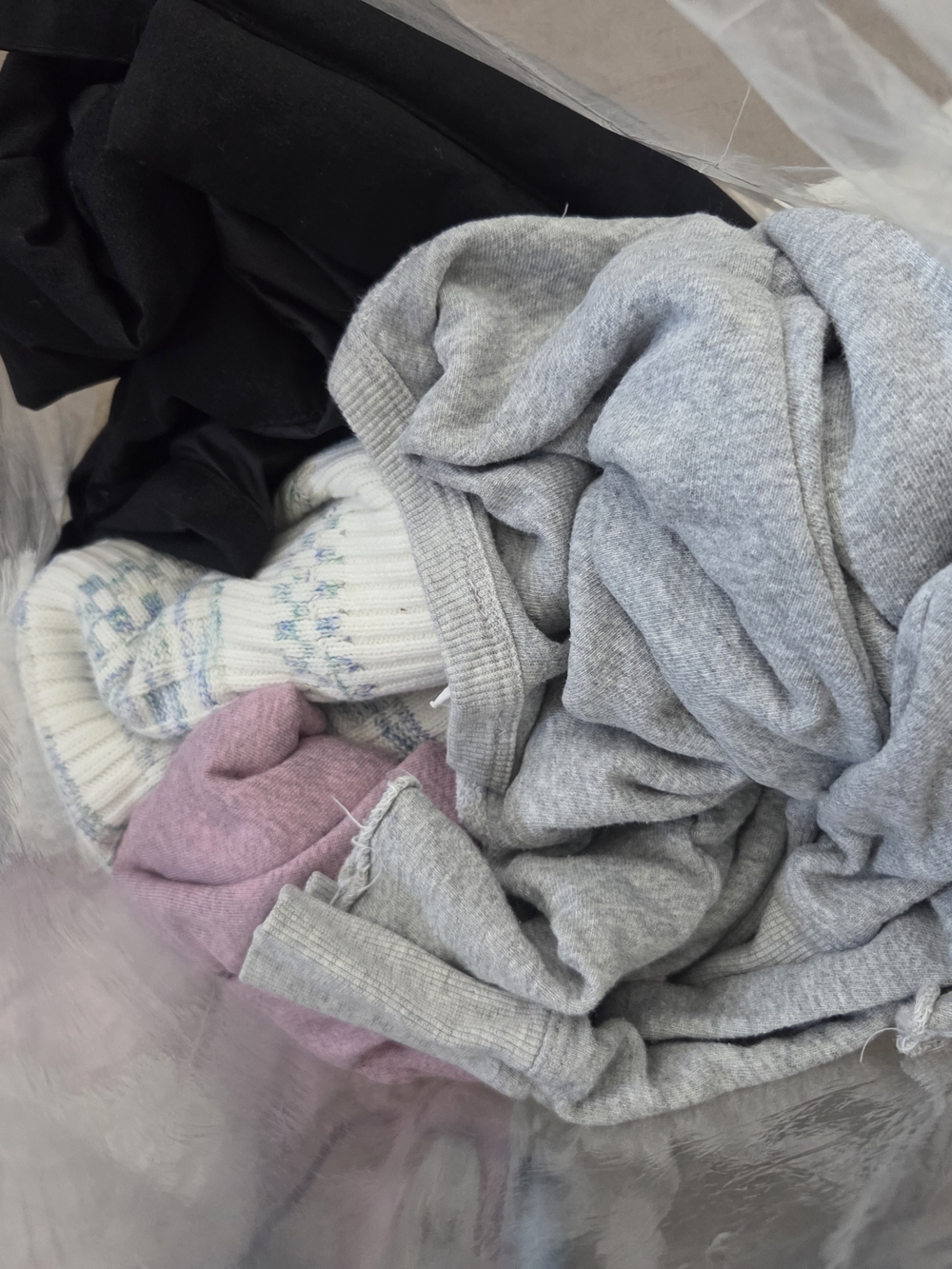 Clothes Bundle Men/Women